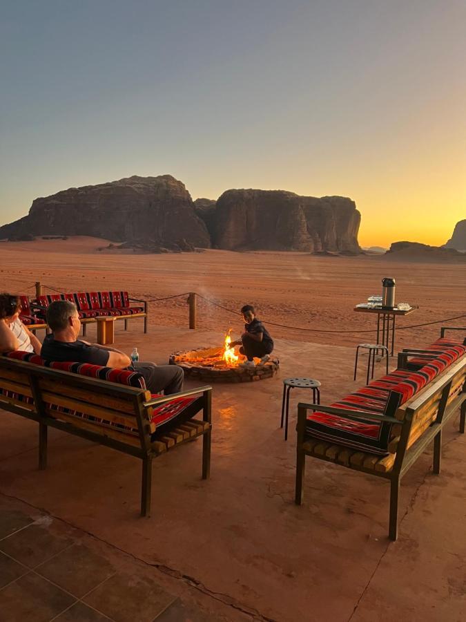 Wadi Rum Bedouin Camp Bagian luar foto