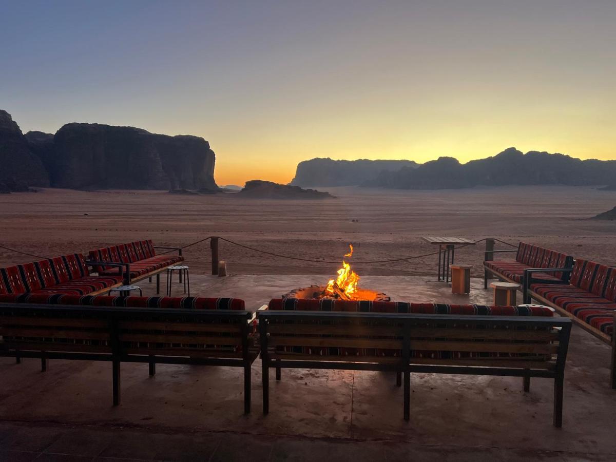 Wadi Rum Bedouin Camp Bagian luar foto